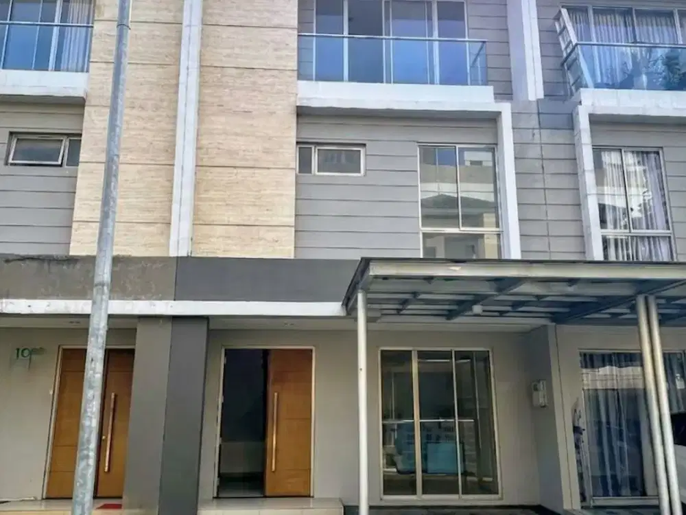 Disewakan Rumah Golf Island Pik.