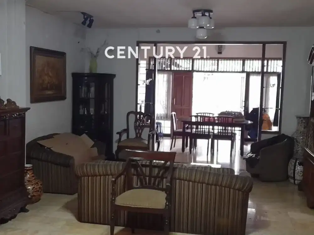 Dijual Cepat Rumah Luas Dan Asri Lokasi Di Bintaro Sektor 1