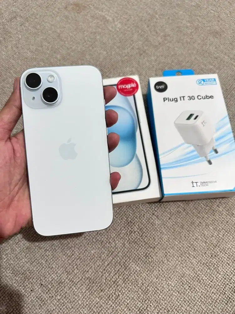 Iphone 15 128gb garansi resmi 1 minggu pakai