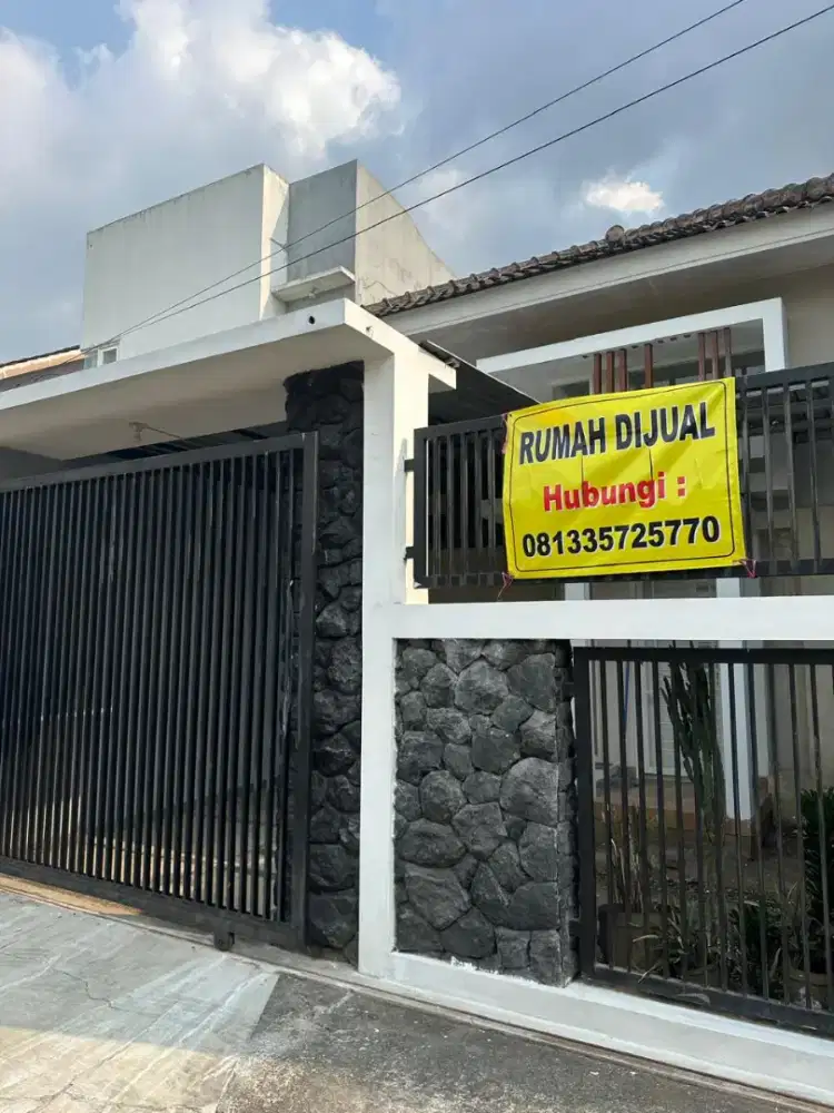 Rumah Tinggal Minimalis Jl Simpang Sulfat Utara Malang