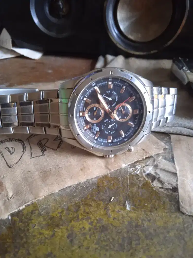 Jam tangan casio edifice