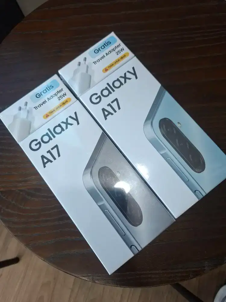 SAMSUNG GALAXY A17 8/256GB BARU !! FREE ADAPTOR 25W ORIGINAL