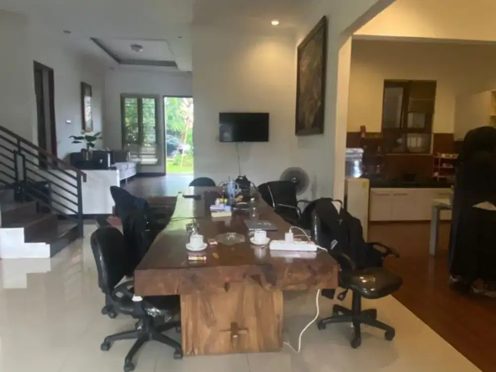 Dijual Rumah Mewah Dengan Tanah Luas di Daerah Pondok Aren Tangsel JS-18356