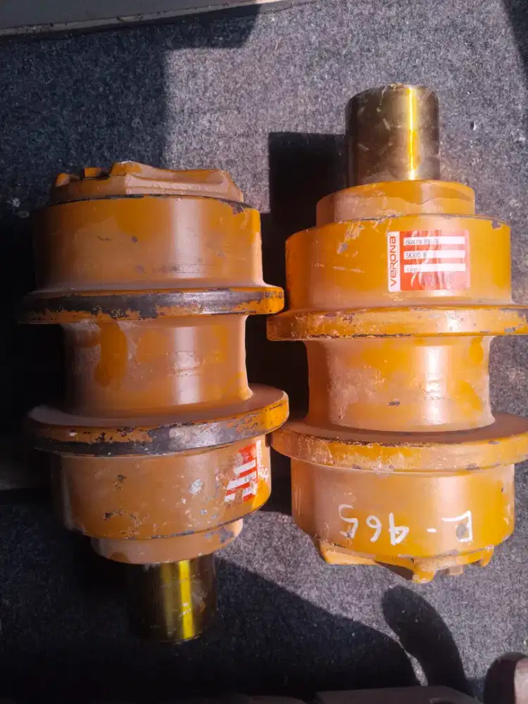 Carrier Roller Kobelco SK330-8 VERONA 2 PCS