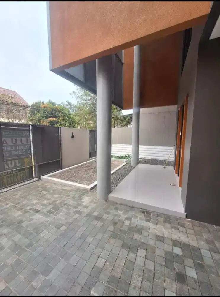 Dijual rumah baru cantik elegan di mekar wangi bandung