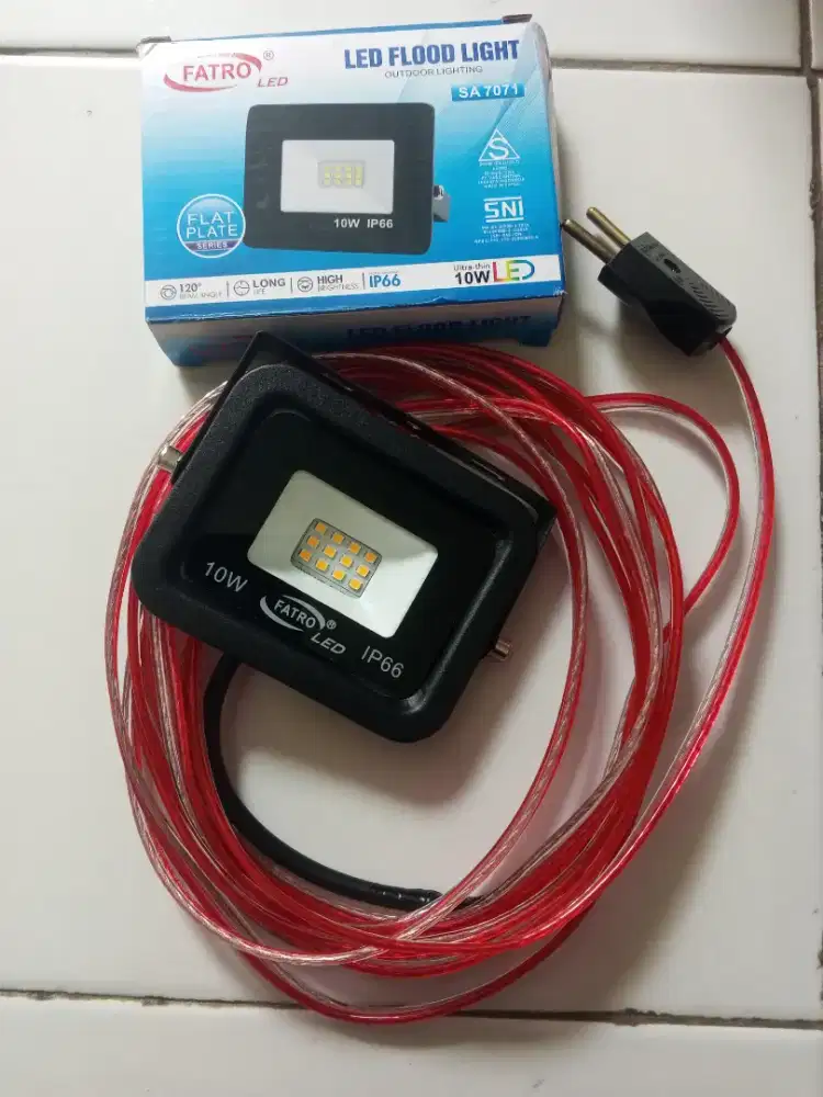 Lampu tembak 10 wat + kabel 5 m
