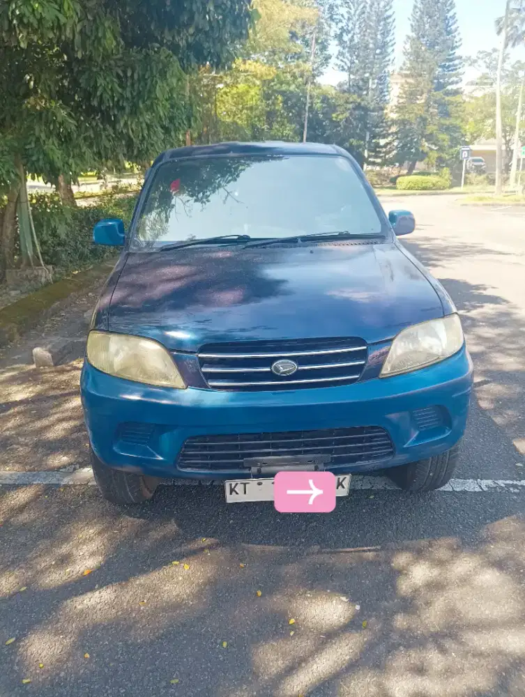 Dijual mobil Daihatsu taruna