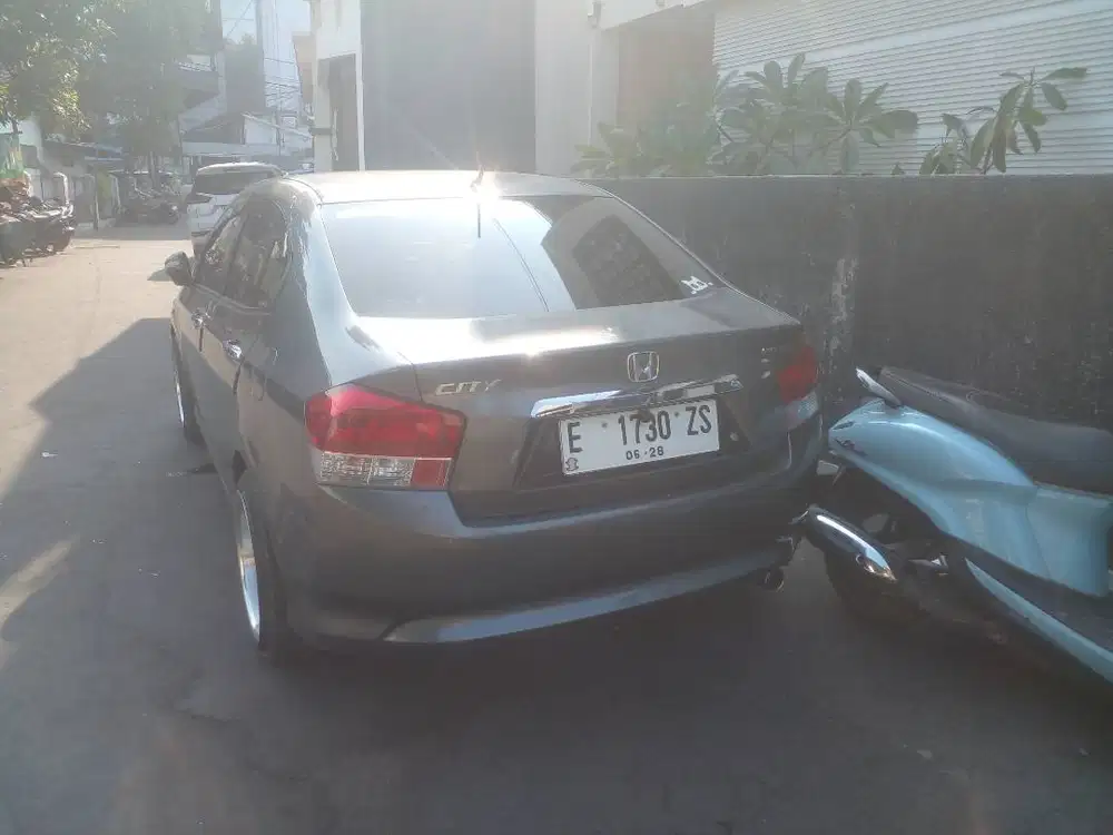 Di Jual Honda city Rs Type E matic tahun 2010