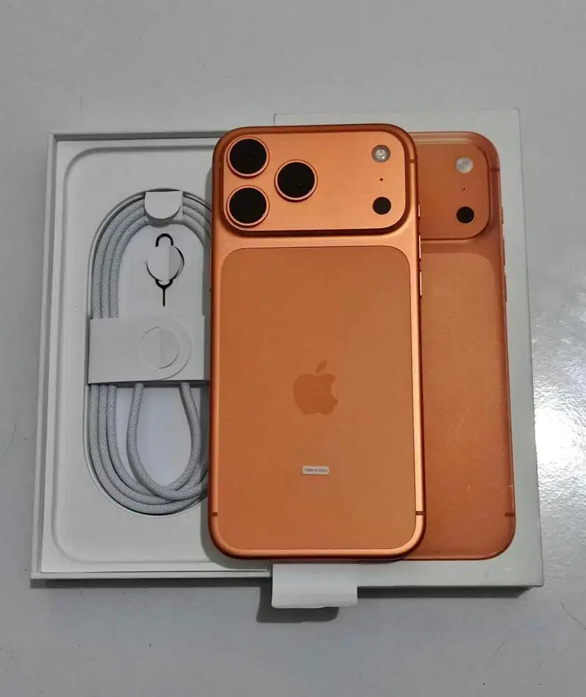Iphone 17 promax ibox 256gb