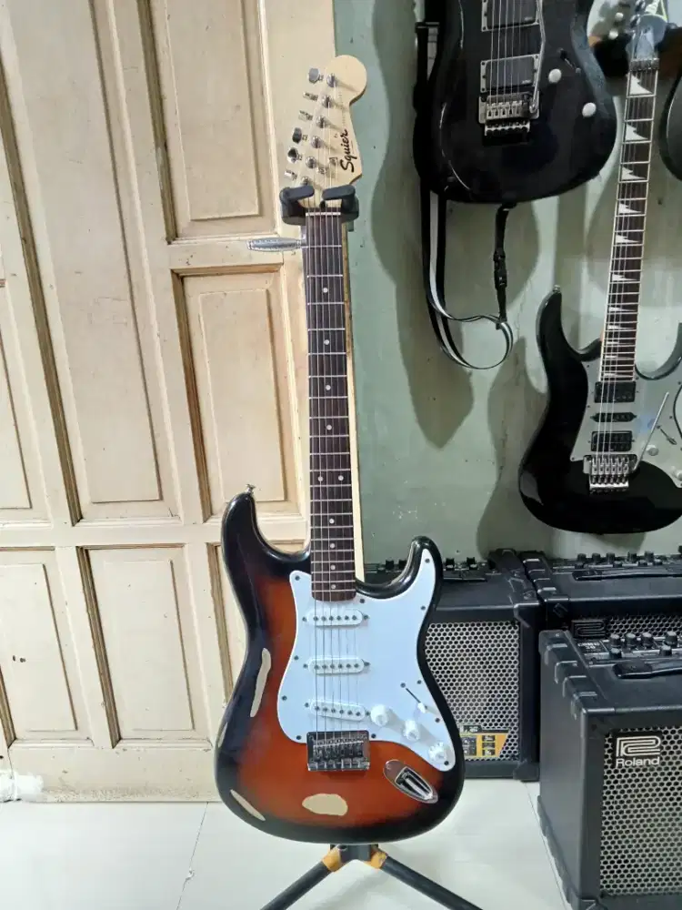 Squier stratocaster Bullet hartrail