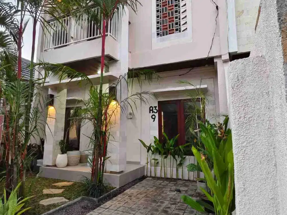 Rumah Cantik One Gate Royal Garden Taman Giri Jimbaran Bali