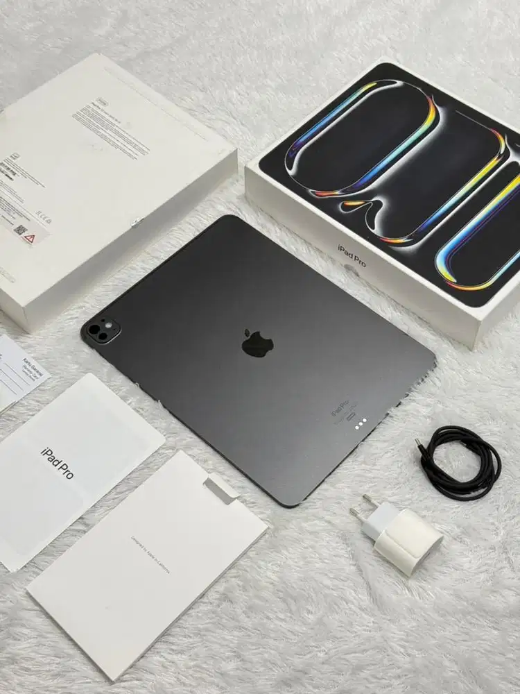 iPad Pro M4 512GB 13inch WiFi Resmi iBox Original - Space Black