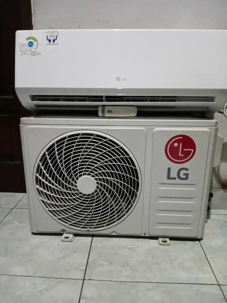 Dijual AC 1/2 pk