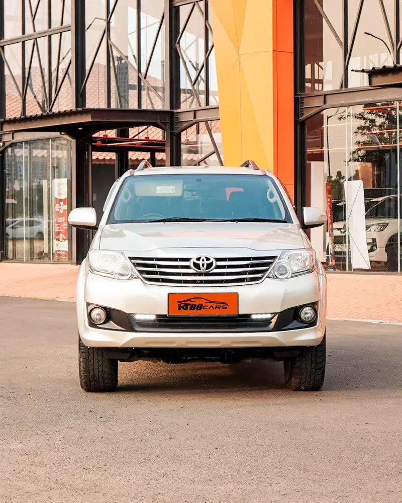 Toyota Fortuner 2.7 G Luxury Bensin 2014 Silver