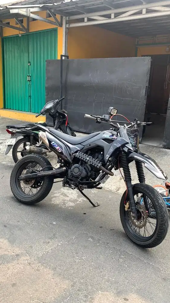FORE SALE PULSAR 220 SUPERMOTO