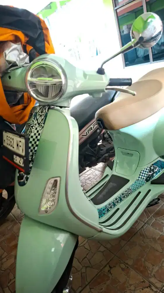 vespa lx 125 2023 seri batik edition