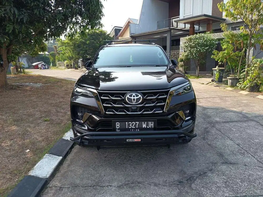 Toyota Fortuner GR VRZ Special 50Th