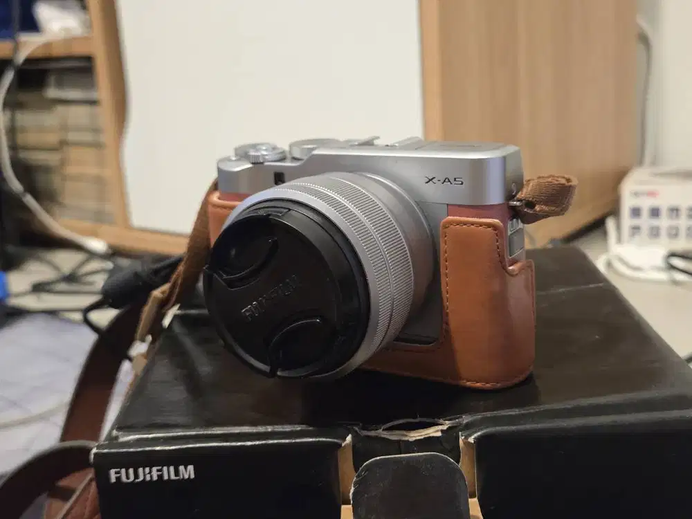 Kamera Fujifilm XA-5 Mirrorless untuk Photography / Vlog