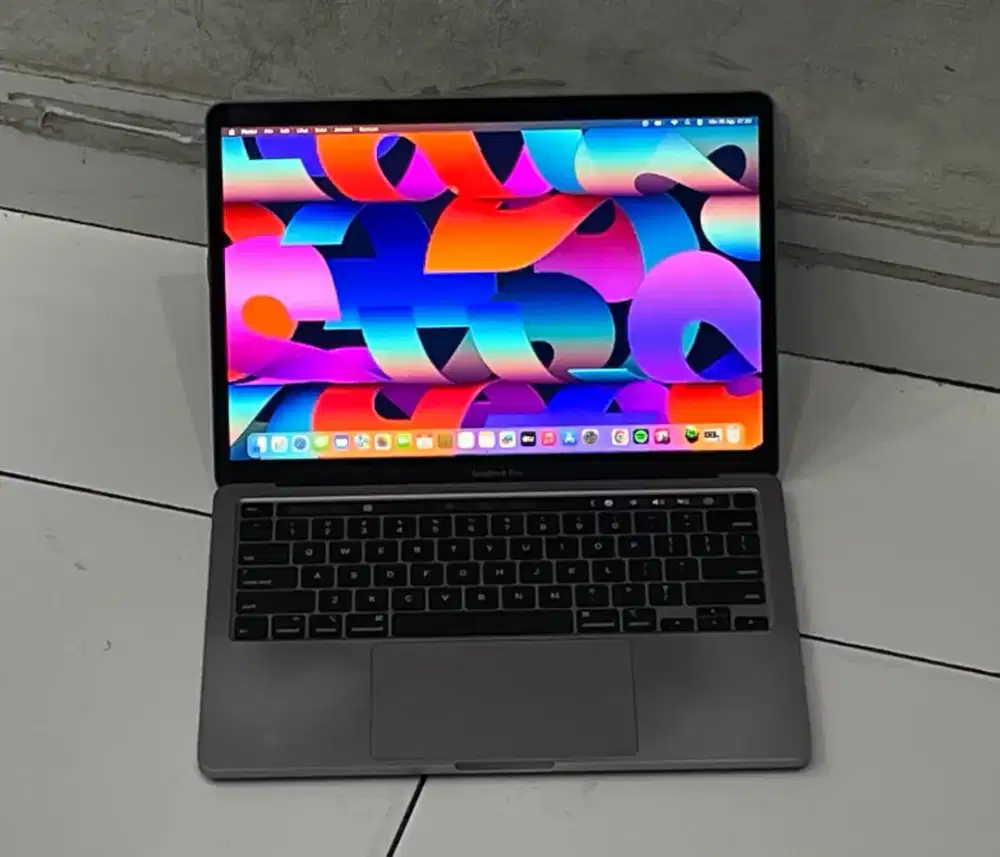 MACBOOK PRO 13-inch 2020 i5 Ram 8GB SSD 512 TOUCHBAR