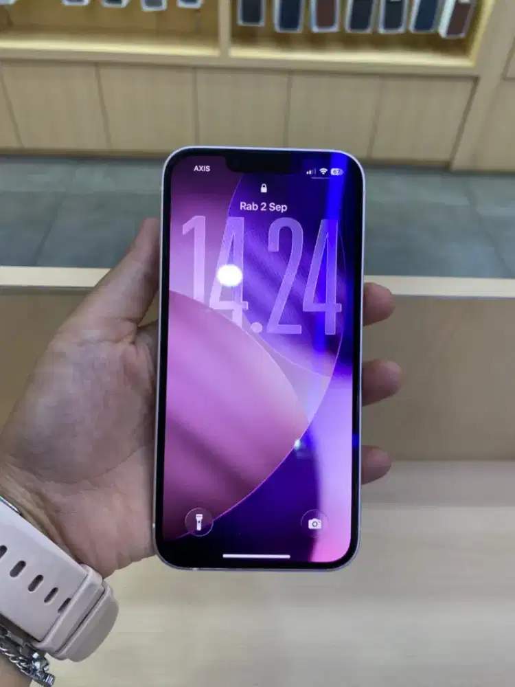 Iphone 13 all oprator pemakaian 2 taun