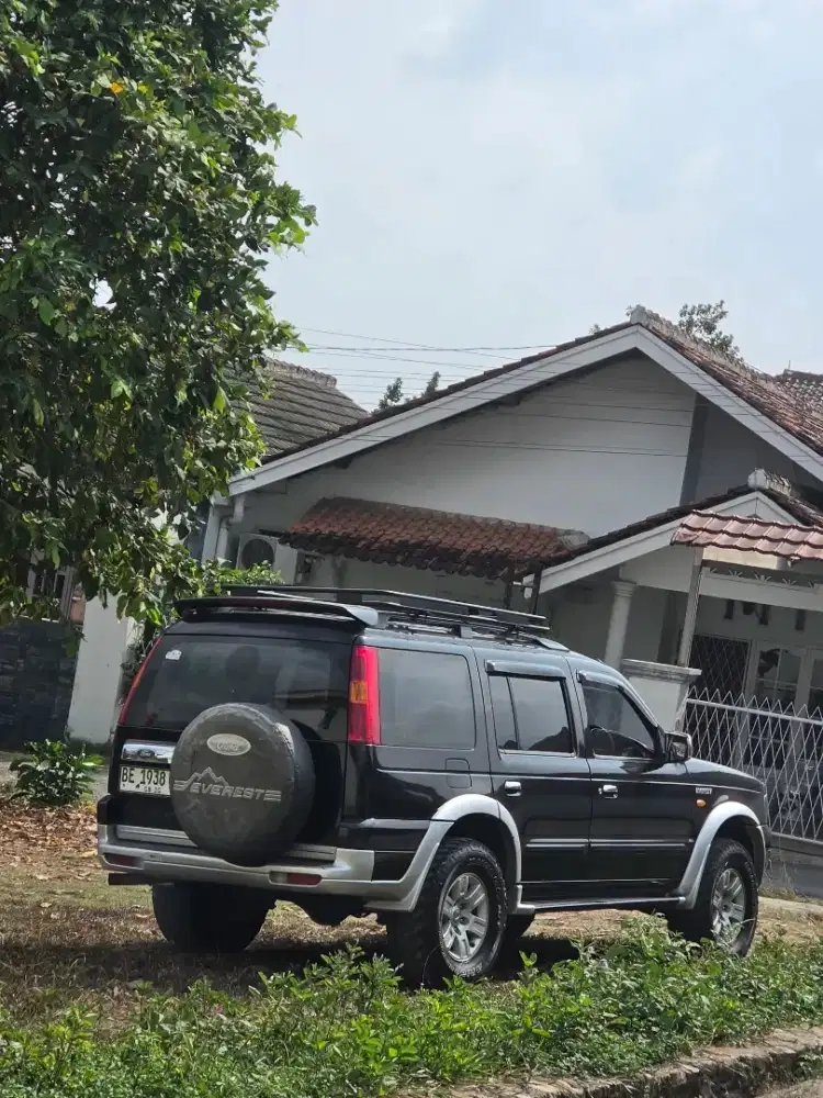 Ford Everest TDI XLT Diesel Turbo