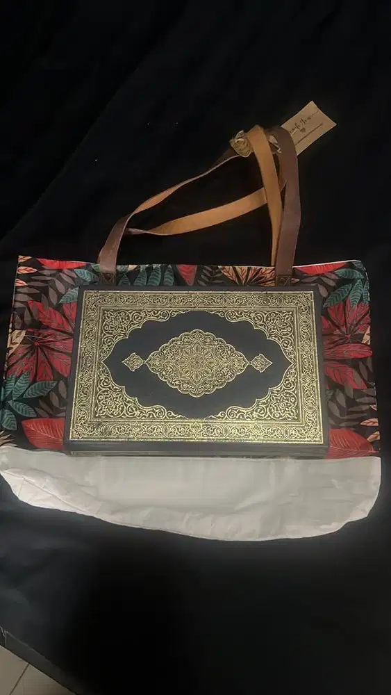 tas besar wanita