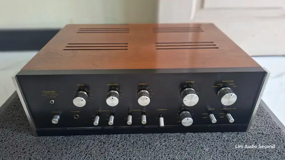 Sansui au 555a japan  vintage