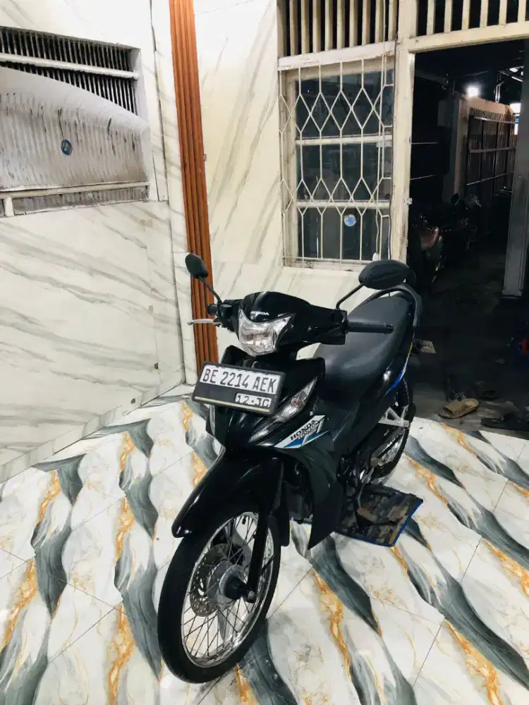 REVO FIT NEW ISTIMEWA 2021 Pajak Hidup