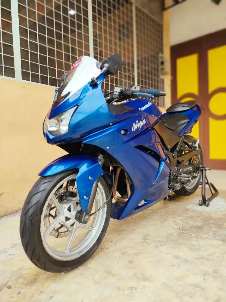 Kawasaki Ninja250 / Ninja 250 R 2011, Blue Premium Metalic, Unit Mulus