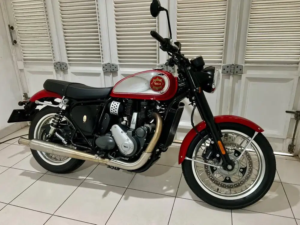 BSA Goldstar 650 2024/2023 Insignia Red