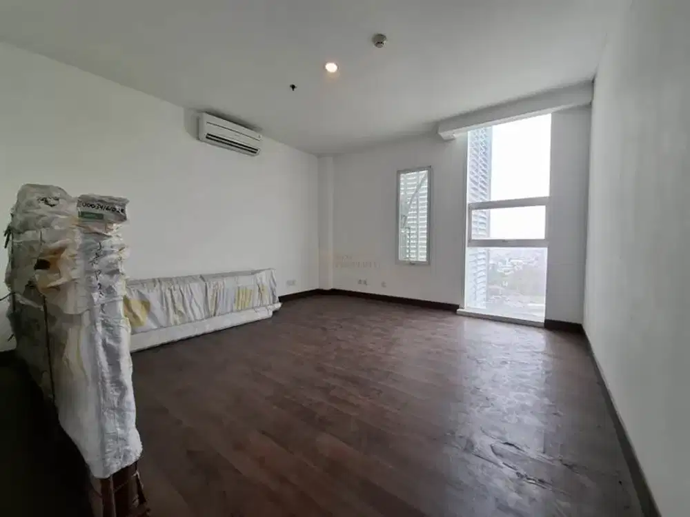 1BR AKR Gallery West Residence Spacious 53m² Minimalist Space, Dekat Central Park Mall