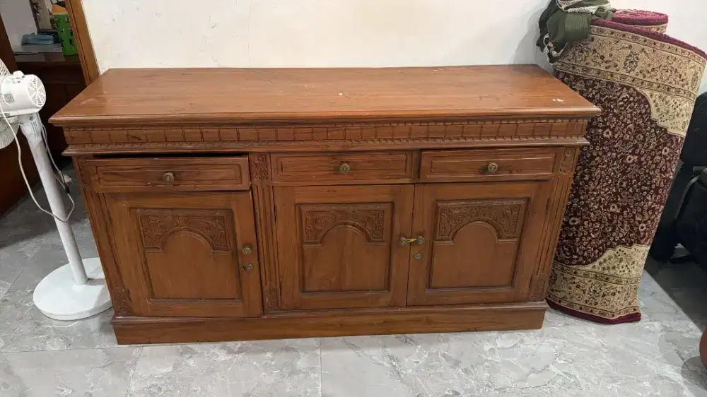 Meja jati buffet Tv