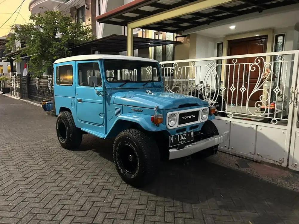 Mobil Bagus Harga Murah Land Cruiser FJ40 Hardtop 4x4 Offroad
