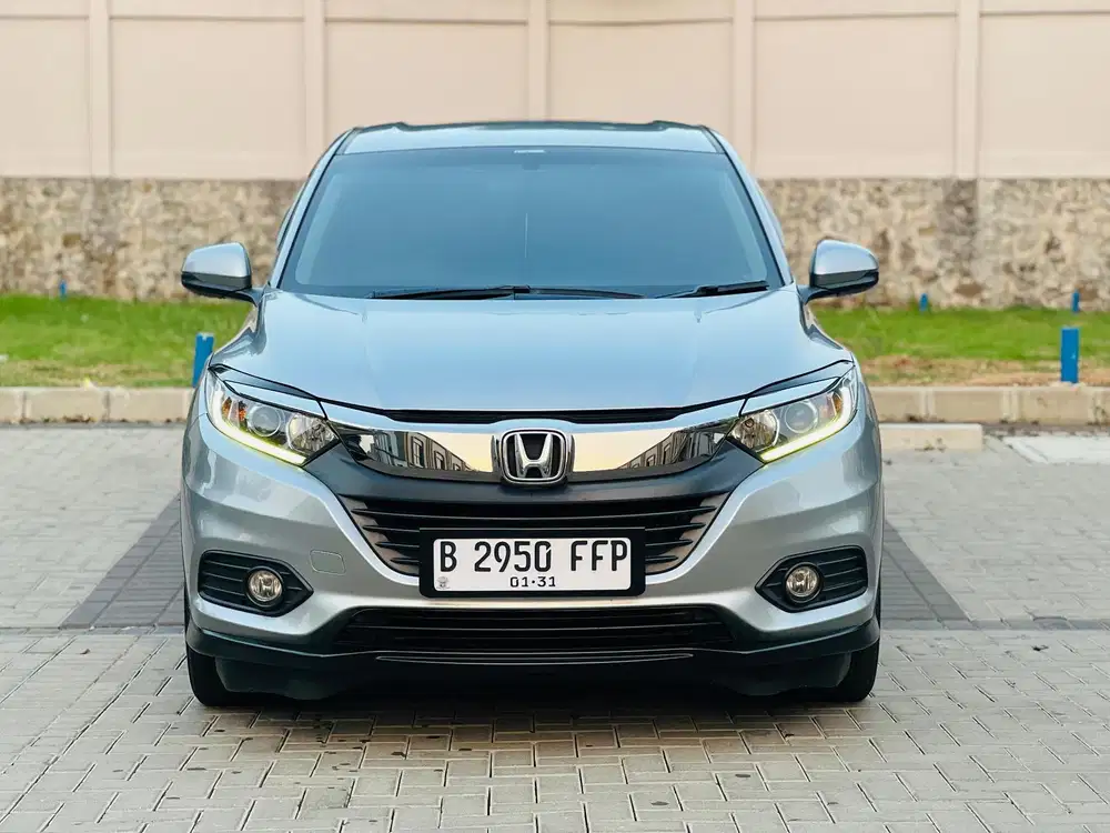 KM50RB RECORD |HONDA HR-V 1.5 E CVT FACELIFT 2021 NIK 2020 ABU BULAN