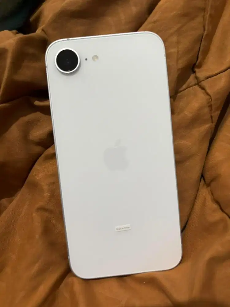 Iphone 16e Ibox