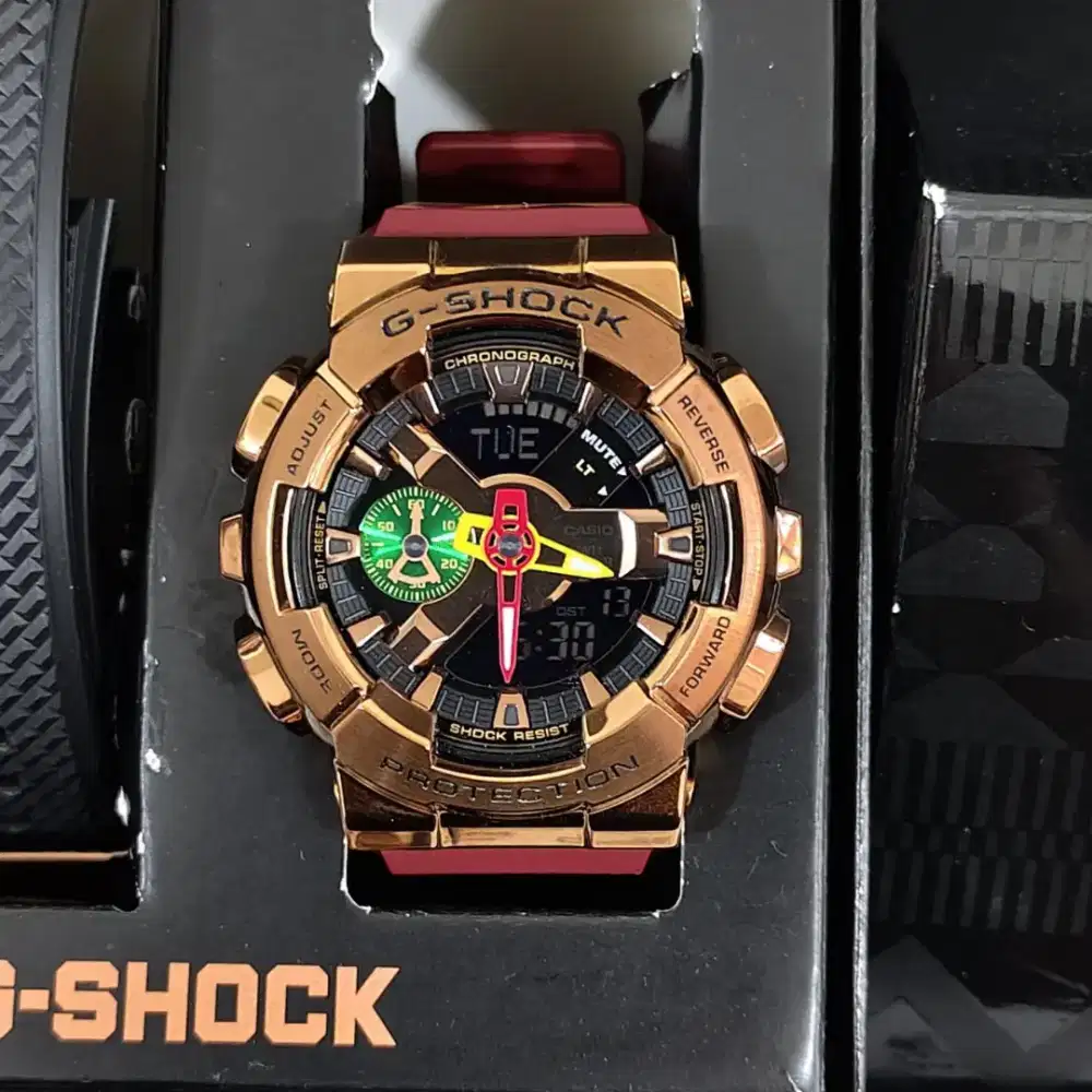 Casio G-Shock GM-110RH-1ADR