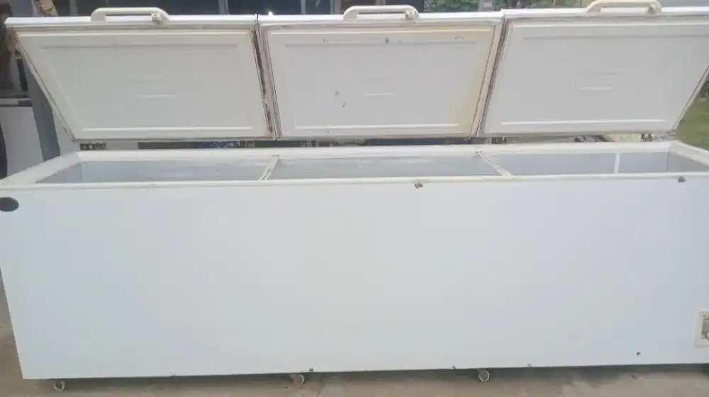 Freezer bok sansio