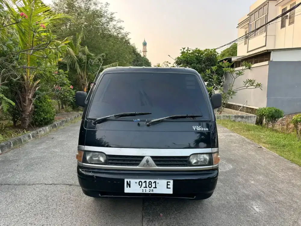 Mitsubishi Colt SS Pickup tahun 2018 Hitam mesin bagus body bak cakep