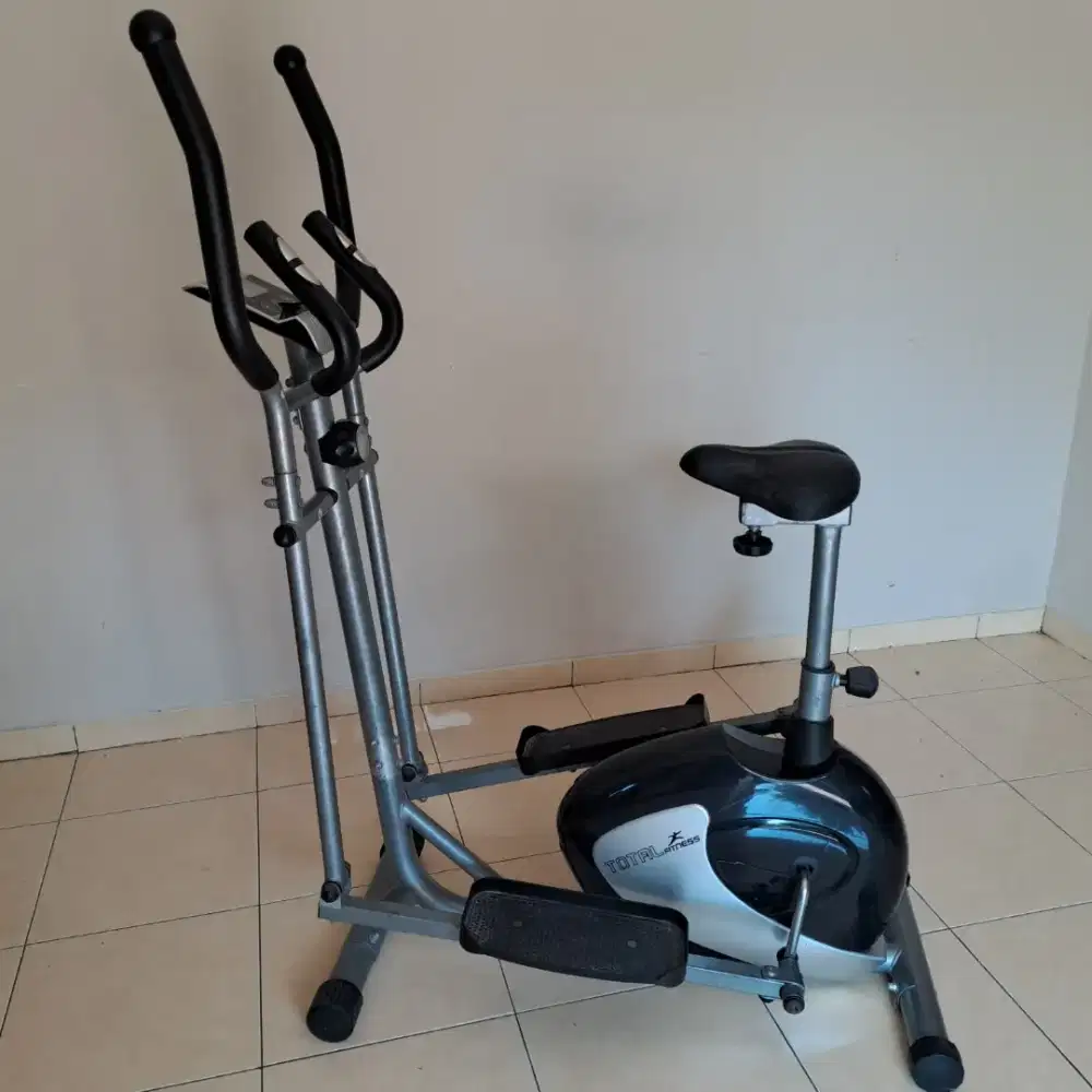 Dijual sepeda statis kondisi 90% bagus