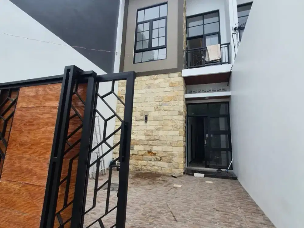 RUMAH KOST 12 KAMAR IDAMAN MAHASISWA ITS HANG TUAH DI BUMI MARINA HARGA 2,7M