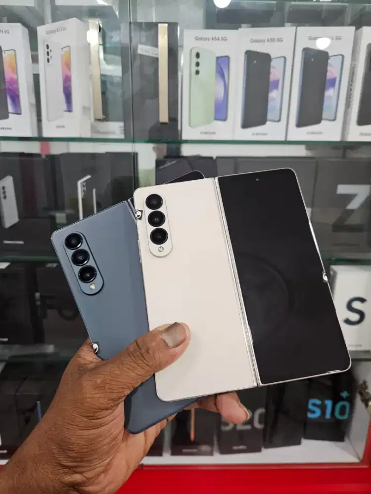 Samsung Z fold 4 12/512gb mlus lengkap
