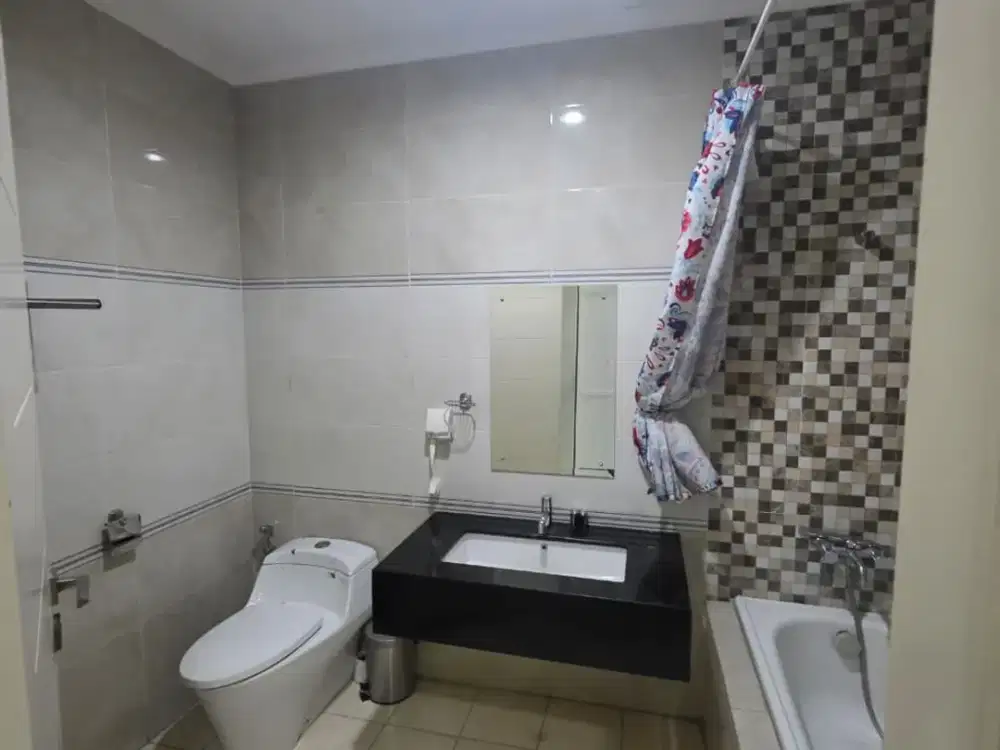 Disewakan rumah full furnish cluster Volta summarecon gading serpong lokasi strategis dekat dengan universitas UMN dan pertokoan