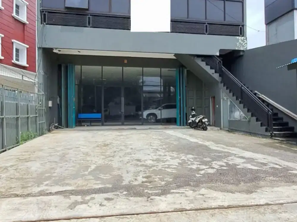 Gedung Strategis Cocok Buat Showroom, Pelatihan, Pendidikan, Workshop Kota Bekasi