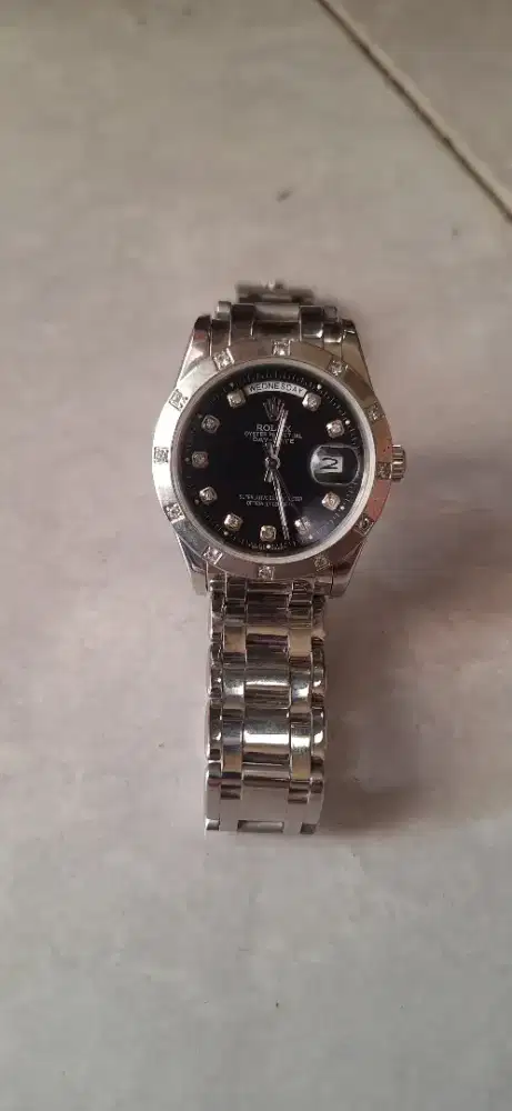 Jam rolex otomatis
