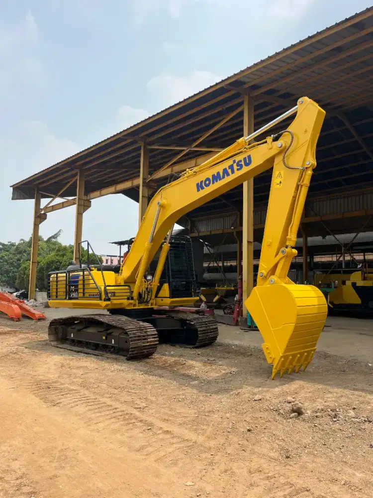 Komatsu PC210-10MO Tahun 2020