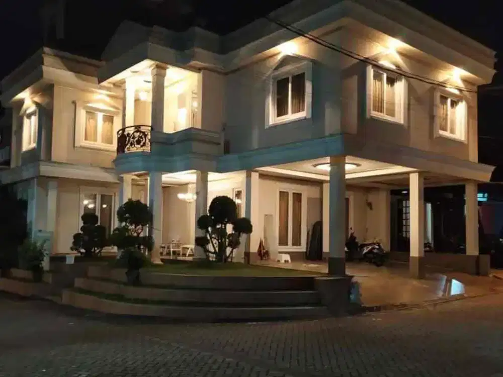 Dijual rumah mewah fully furnish di boulevard cibubur country jawa barat