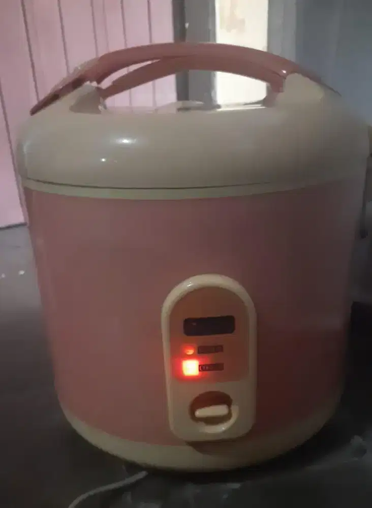 Magicom kingdom Rice Cooker Penanak Nasi 1.8L 