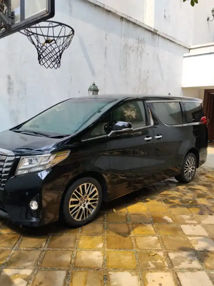 Dijual Toyota alphard 2015 Pakai Pribadi , Low KM ASLI