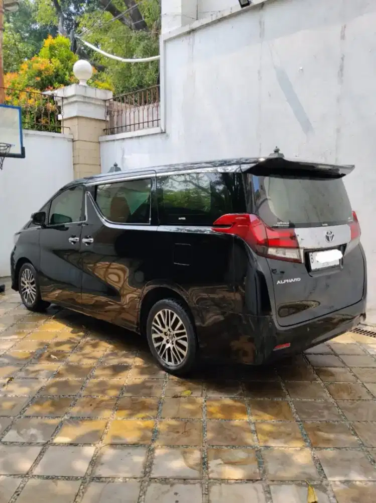 Dijual Toyota alphard 2015 Pakai Pribadi , Low KM ASLI. DIRECT OWNER