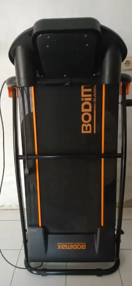 BODYMAX RUNNING MACHINE - Alat Fitness Treadmill Elektrik